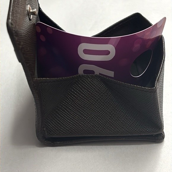 BURBERRY RARE COIN POUCH - Picture 7 of 9